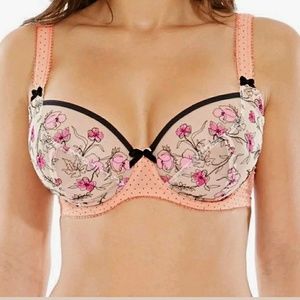 Freya Kiyoko Plunge (UK 34E/US 34F)